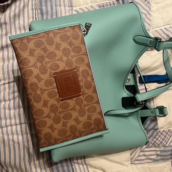 Coach Day tote - Picture 6 of 6